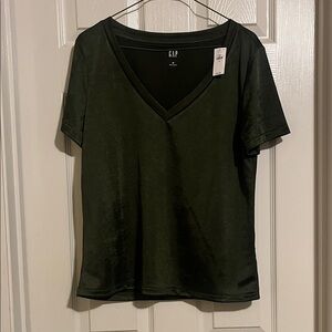 GAP Women's Black V-Neck Short Sleeve Tee - Classic Black